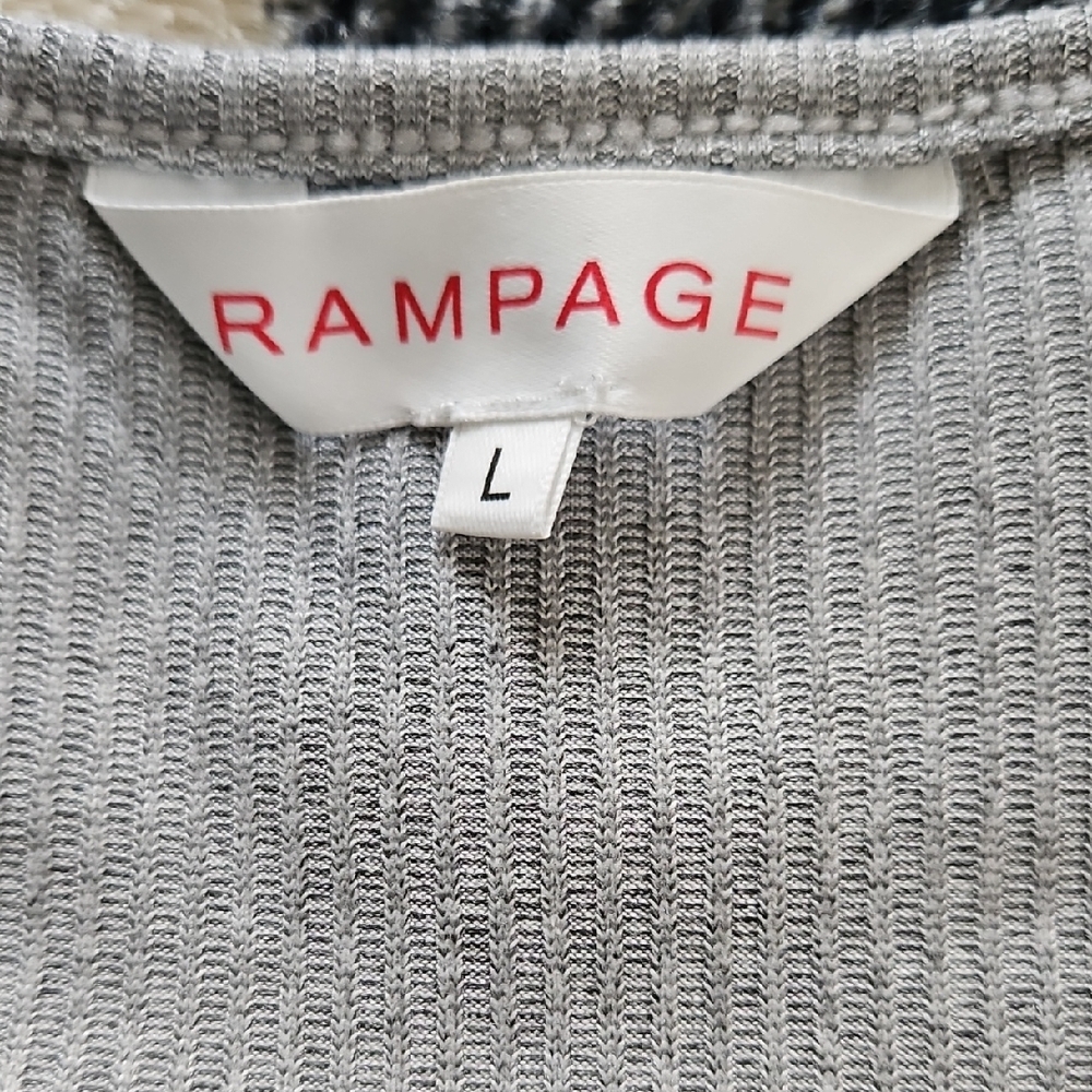 Rampage Gray Ribbed Knit Top - Picture 2 of 4